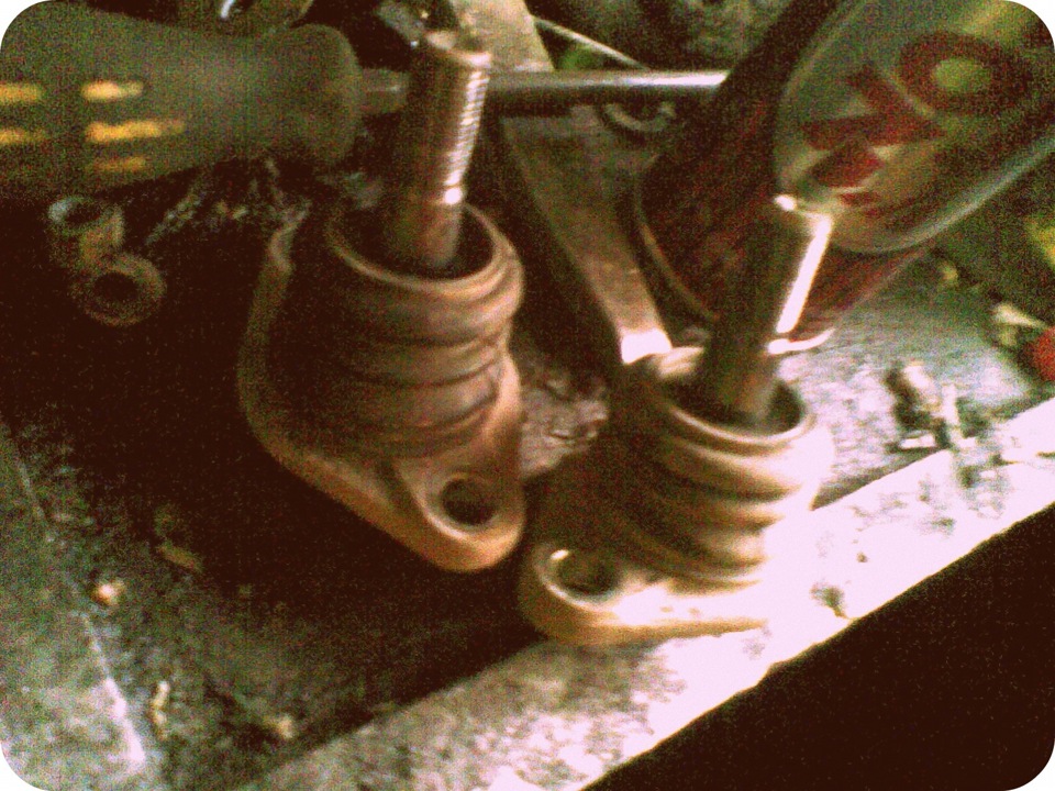 Проблемка в подвеске или непонятный шум? РЕШЕНА!) — Lada Приора седан ...