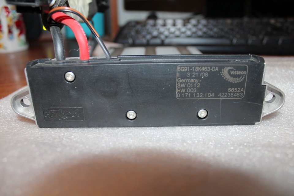 Фото в бортжурнале Ford Focus Sedan II. Запчасти на фото: 6G9118K463DA