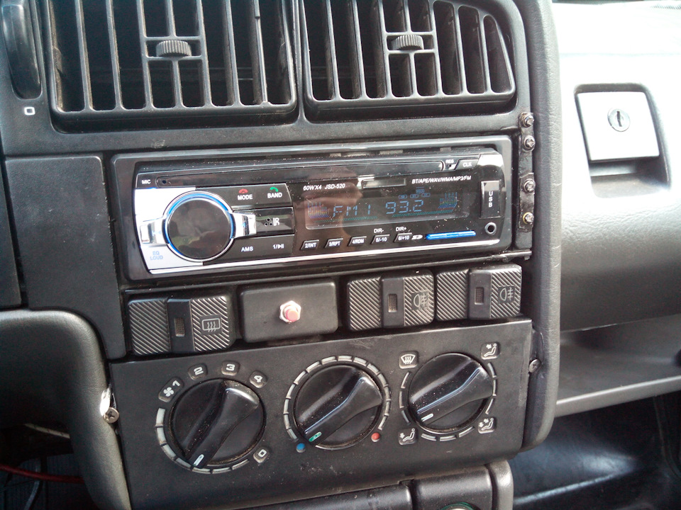 Пришла китай магнитола JSD-520 с блютузом за $25! — Volkswagen Passat ...
