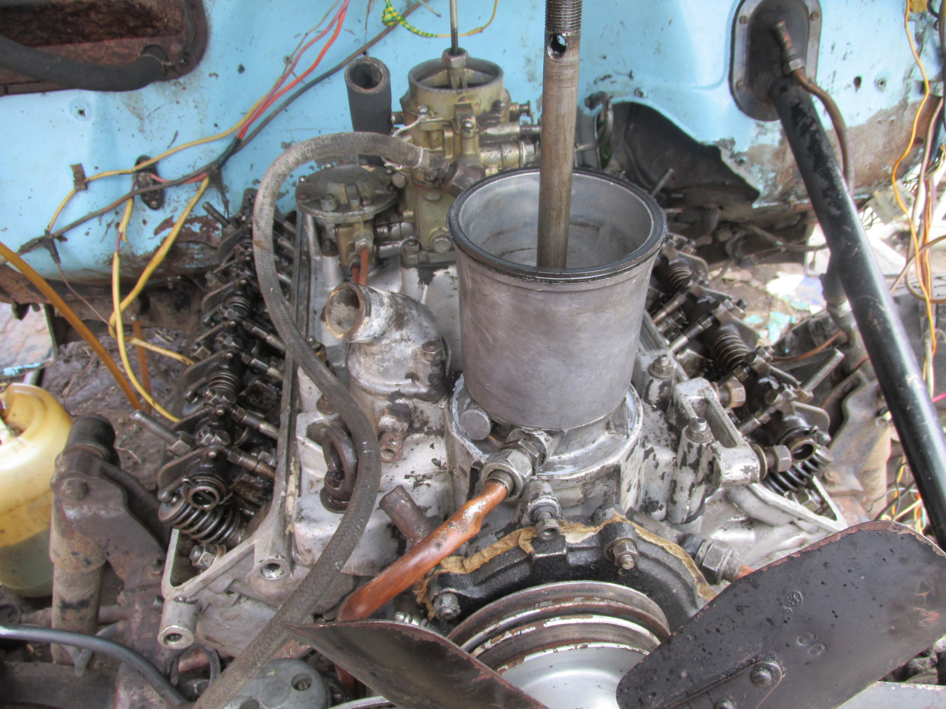 Двигатель 53 ремонт. ДВС ГАЗ 53. Мотор от ГАЗ 53. ГАЗ 53 6 цилиндров. Мотор ГАЗ 53 v8.