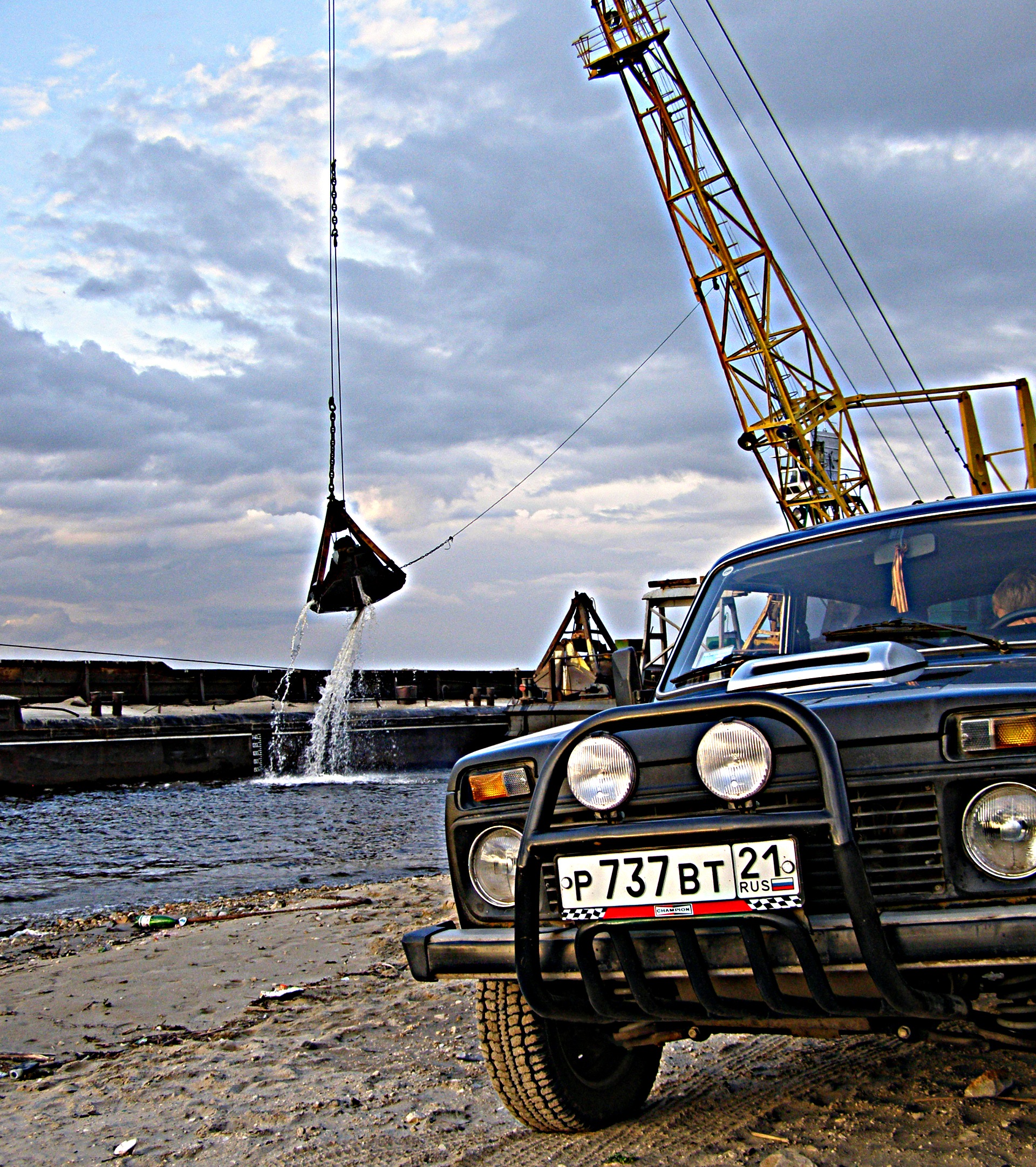 фотосет с друзьями, берег реки Волга! — Lada 2104, 1,5 л, 2002 года |  фотография | DRIVE2