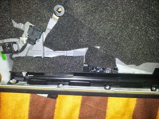 Установка боковых оригинальных шторок окон Passat B6 — Сообщество ...