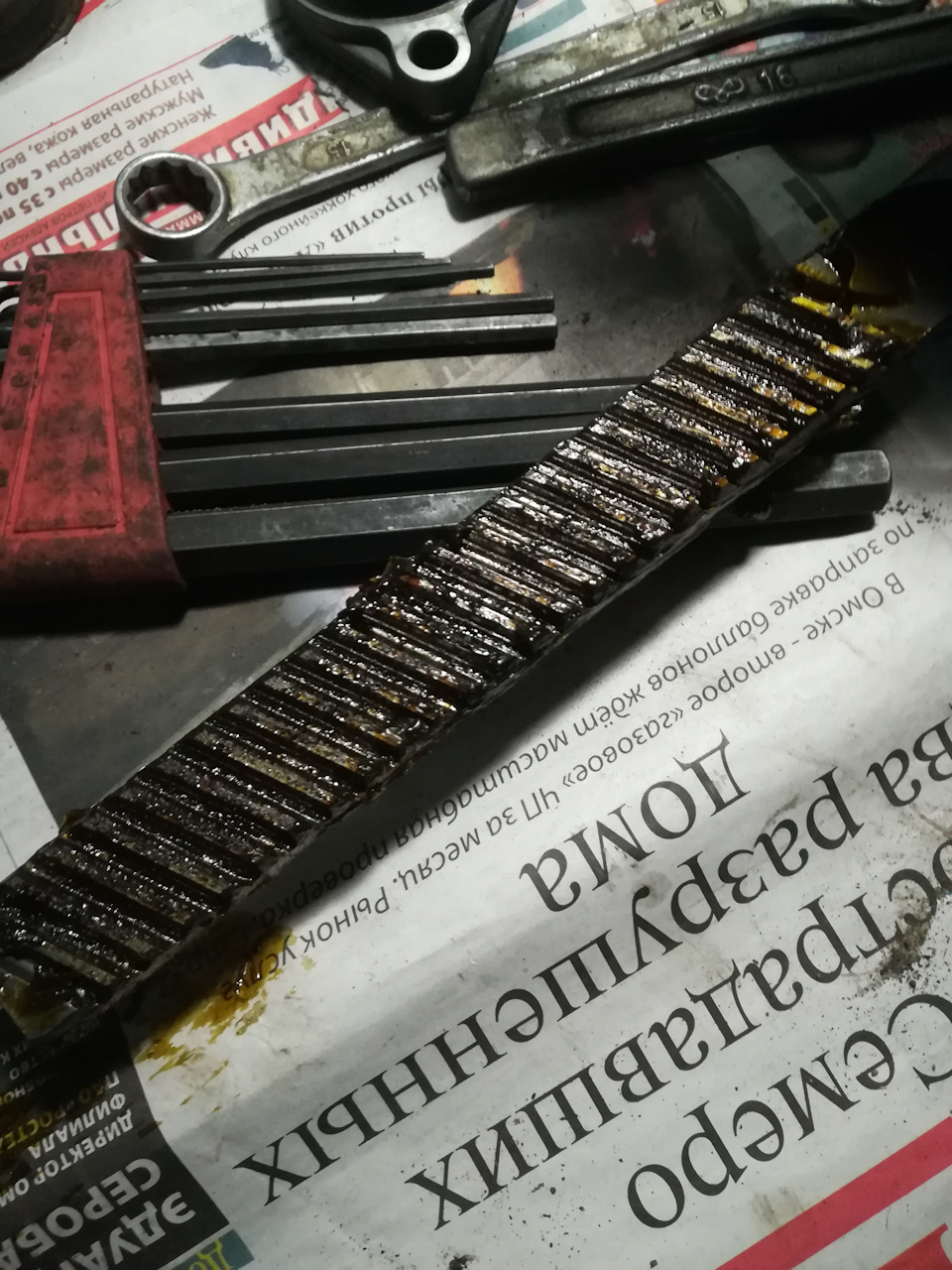 Заводская смазка, кто сказал что её не кладут на заводе? — Lada Granta