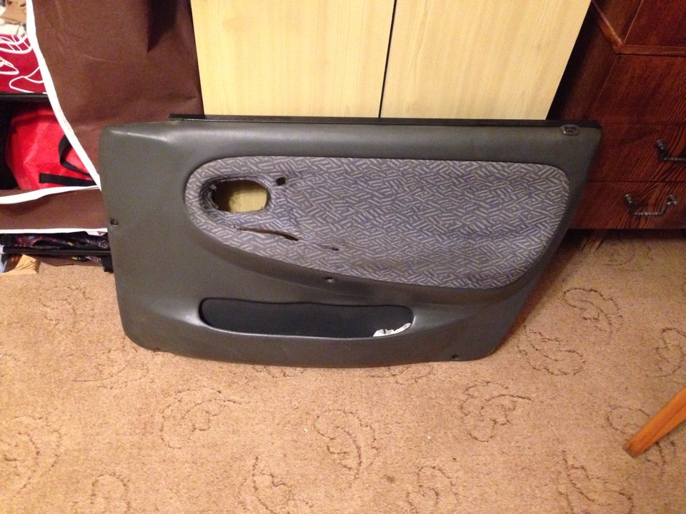 Попробовали сменить обшивку двери — Daewoo Nexia, 1,5 л, 1997 года ...