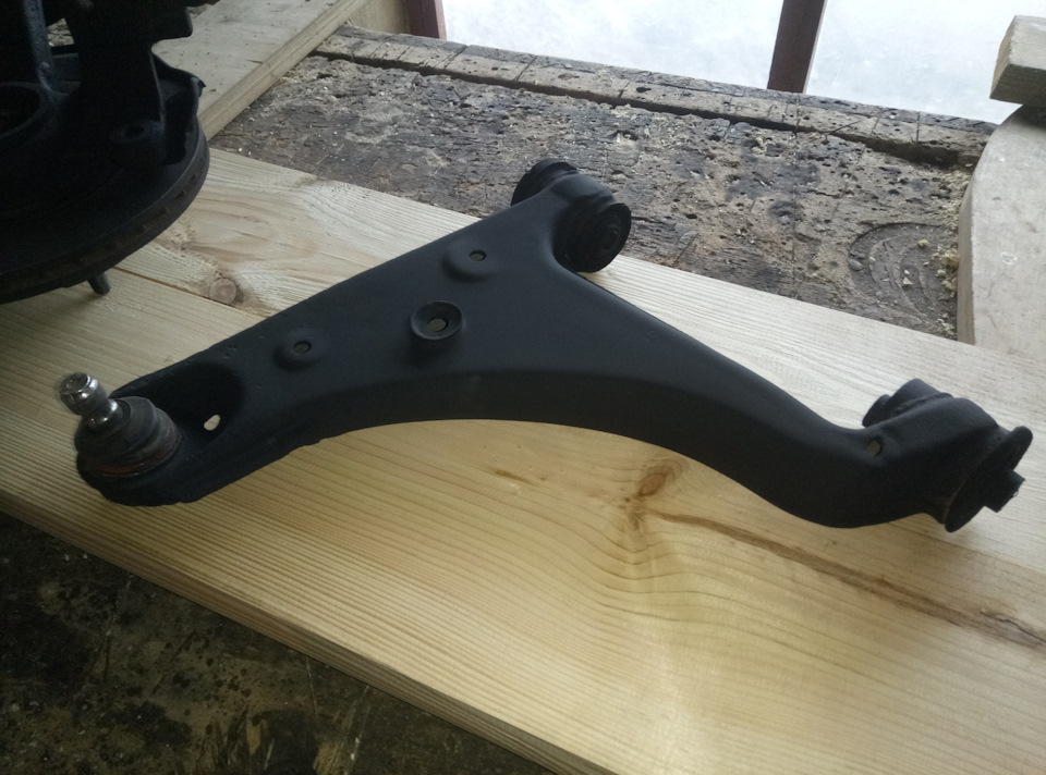 |Замена левого ступичного подшипника, ревизия рычага, восстановление ...