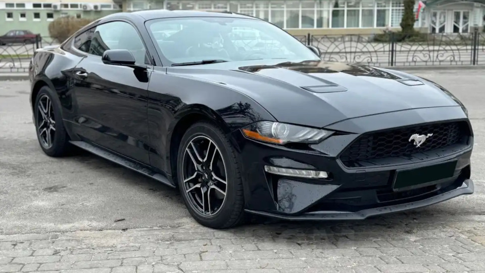 Запах жженого масла — Ford Mustang (6G), 2,3 л, 2020 года | визит на ...
