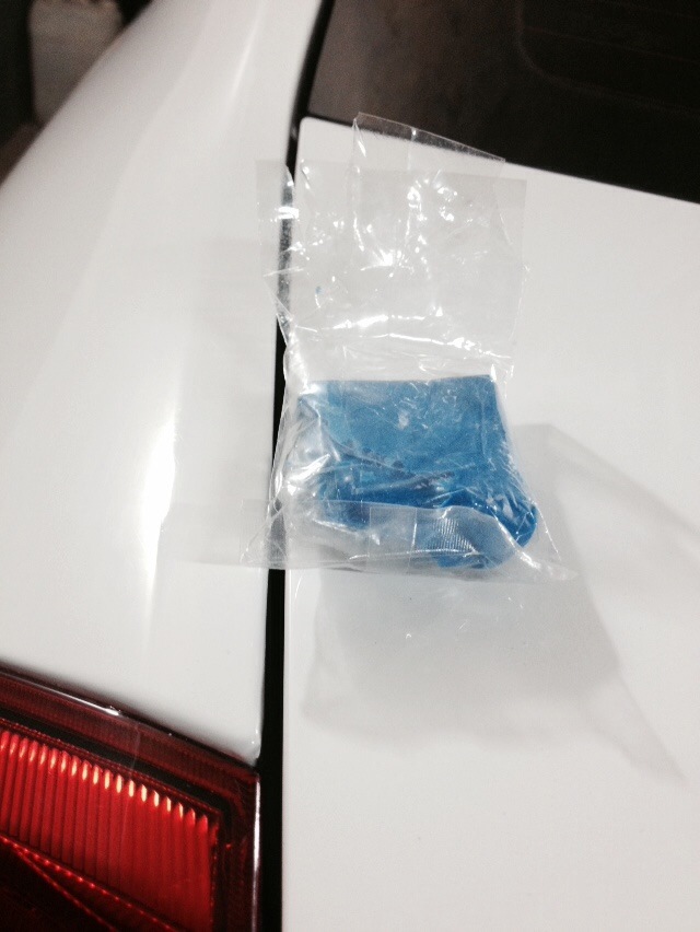 Защитная полировка кузова автомобиля с использованием полировочного ...