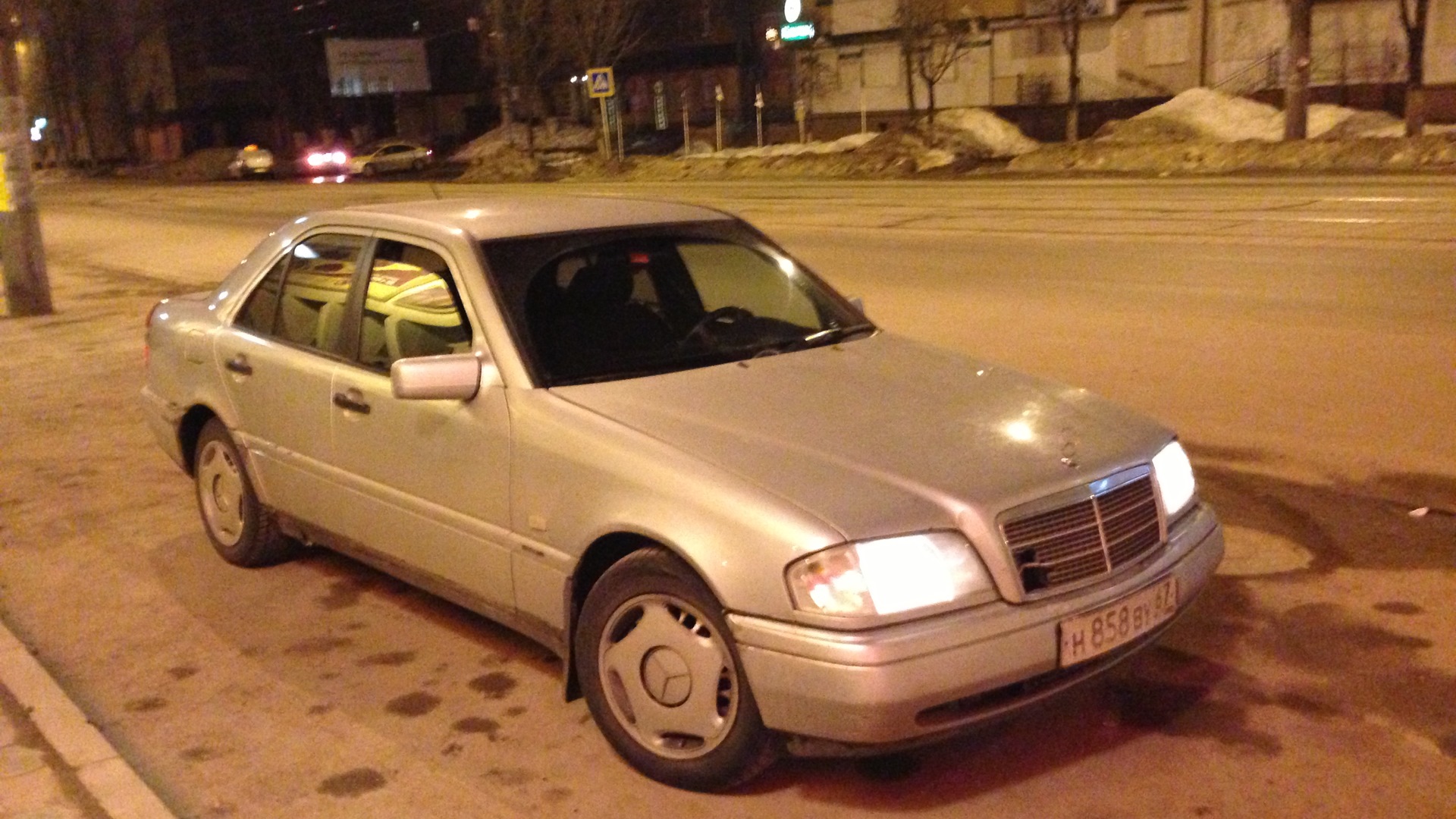 Mercedes-Benz C-class (W202) 2.2 бензиновый 1995 | серебристый мурзик на  DRIVE2