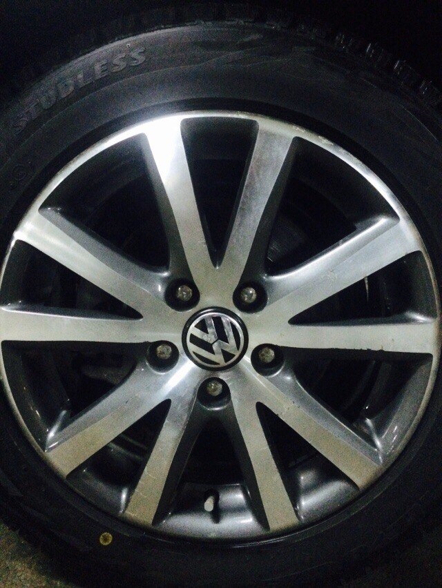 Диски 215. Фольксваген 215/60 r16. VW Passat 215/55 r17. 215/55 R16 Пассат б6. Диск колеса Honda Replica r16.