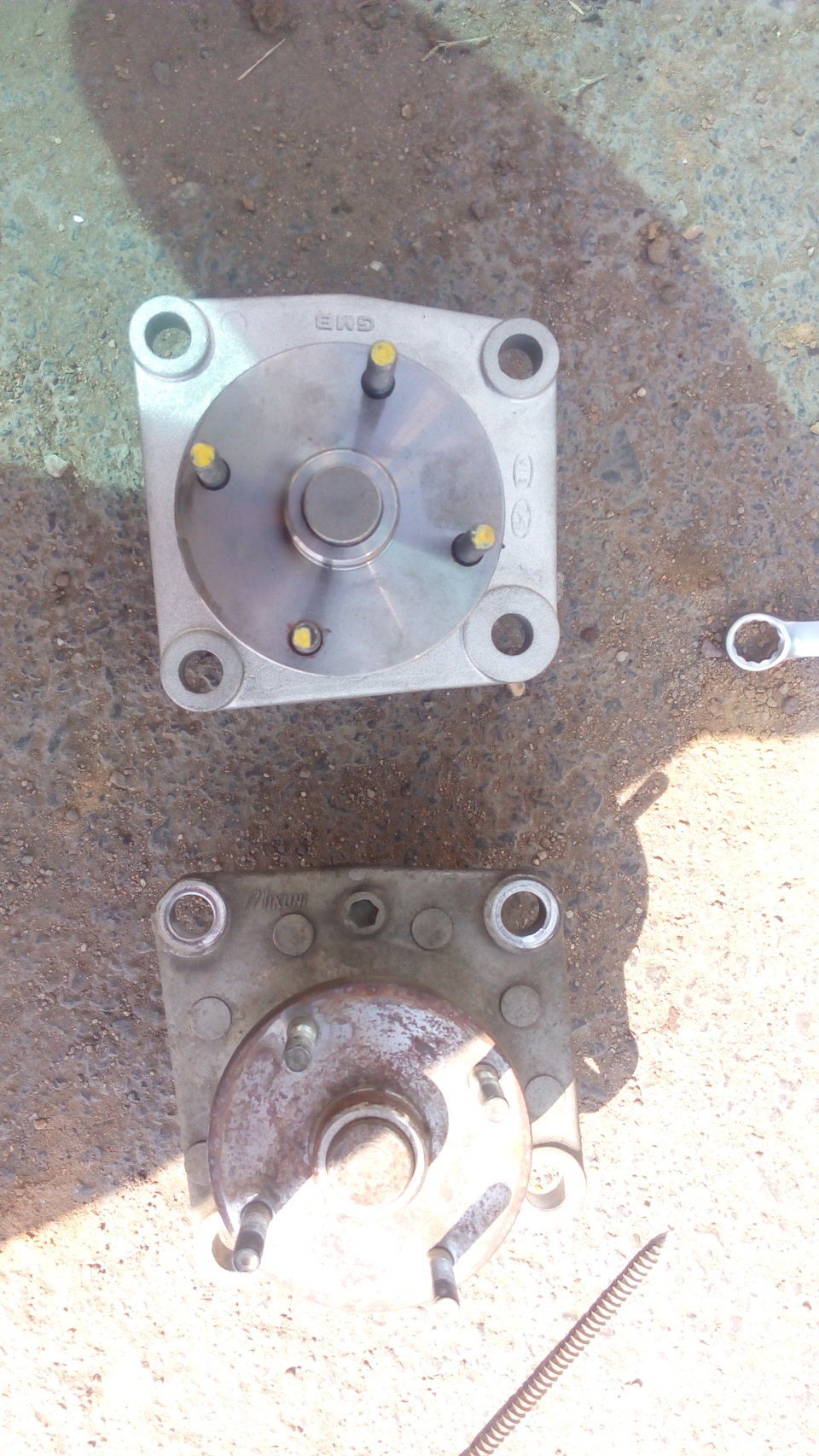 Шкивы гидромуфты до дороботки — Mitsubishi Pajero (4G)