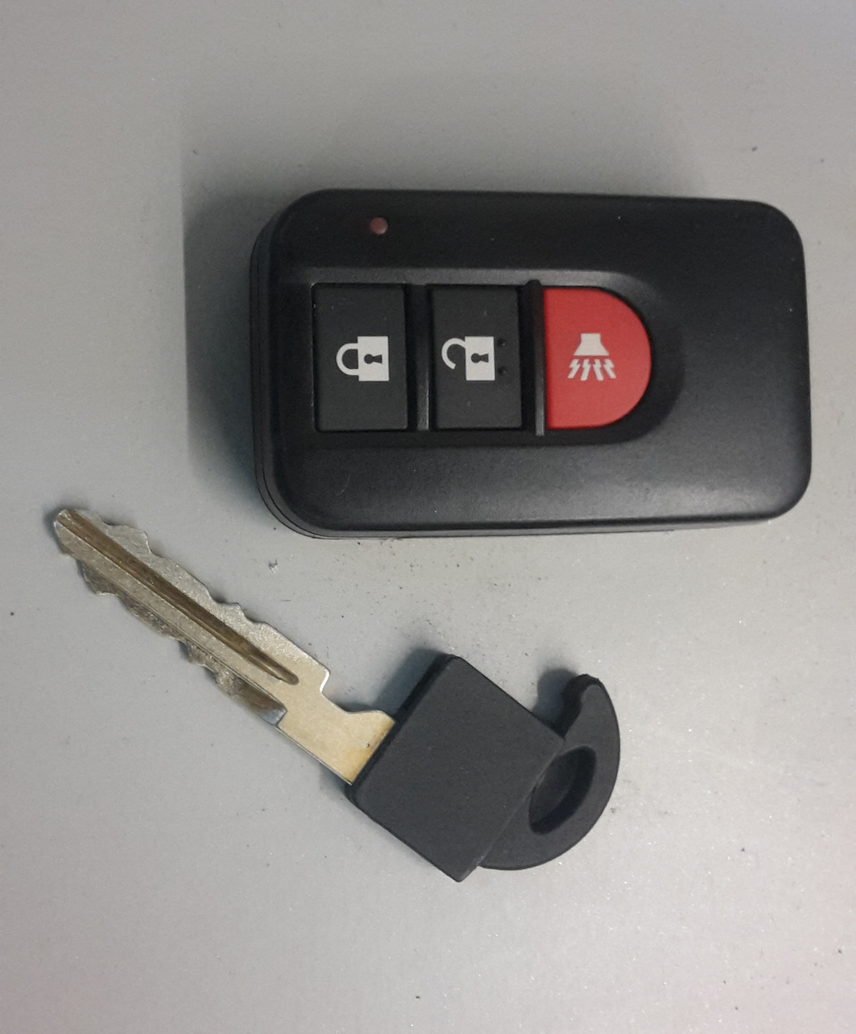 2003-2004 INFINITI FX35 FX45 Smart Remote Key Insert — Infiniti FX (1G),  3,5 л, 2004 года | электроника | DRIVE2