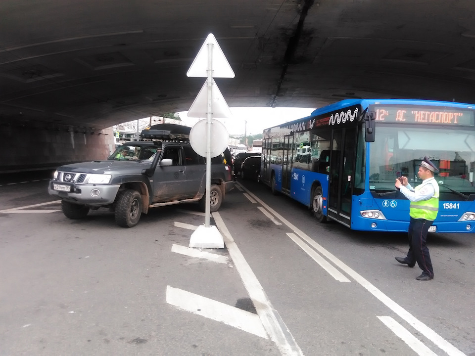 Фото в бортжурнале Nissan Patrol GR II (Y61)