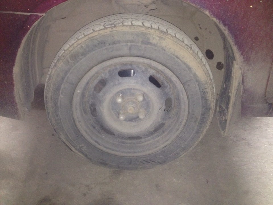 Переобувка — Nissan Almera I (N15), 1,6 л, 1999 года | шины | DRIVE2
