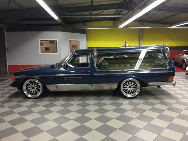 mercedes-benz w123 катафалк