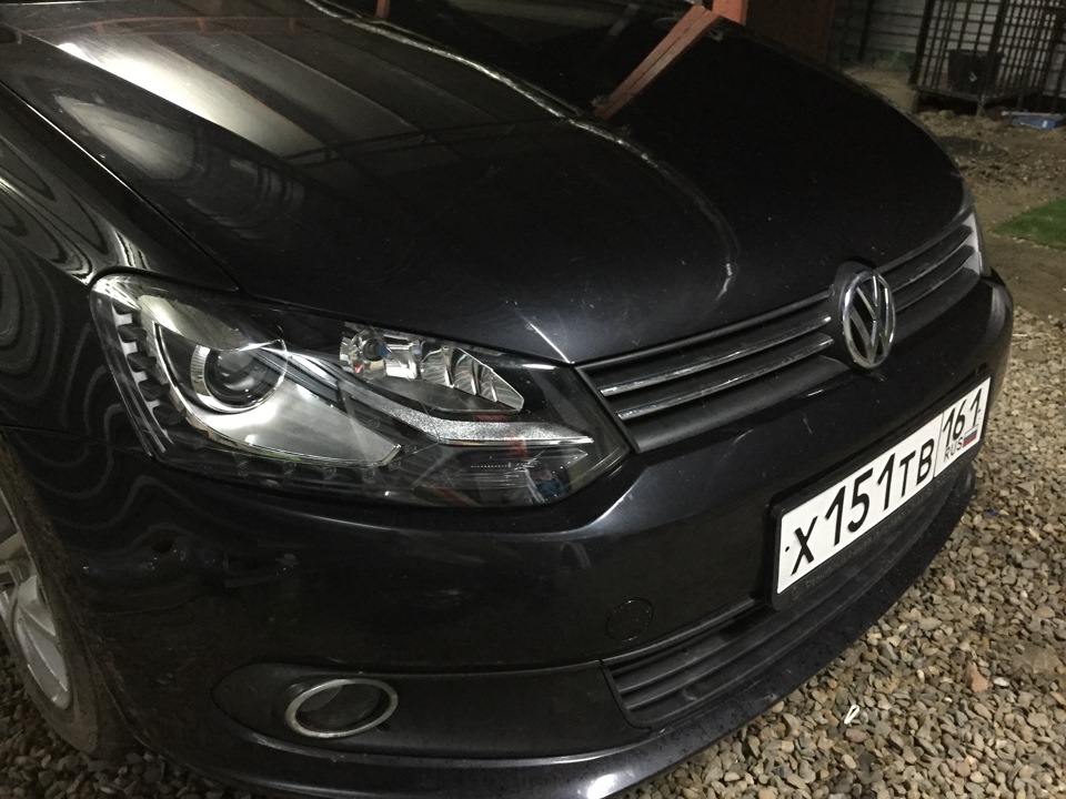 Фары биксенон установка. — Volkswagen Polo Sedan, 1,6 л, 2014 года ...