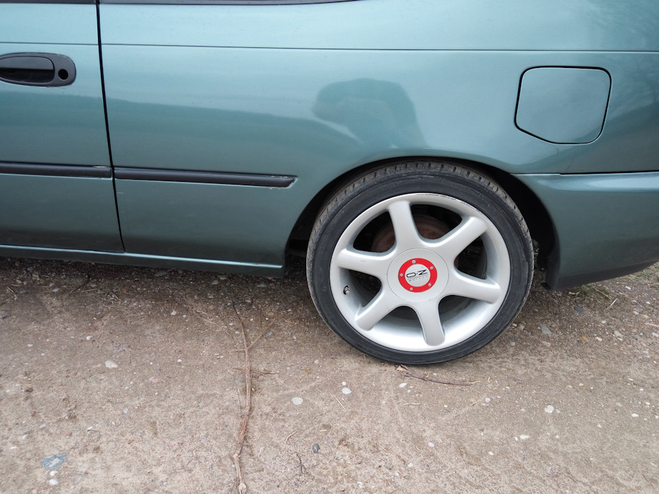 Продажа дисков O.Z racing R16 4x100 7J 16H2 — Toyota Corolla (100), 1,3 ...