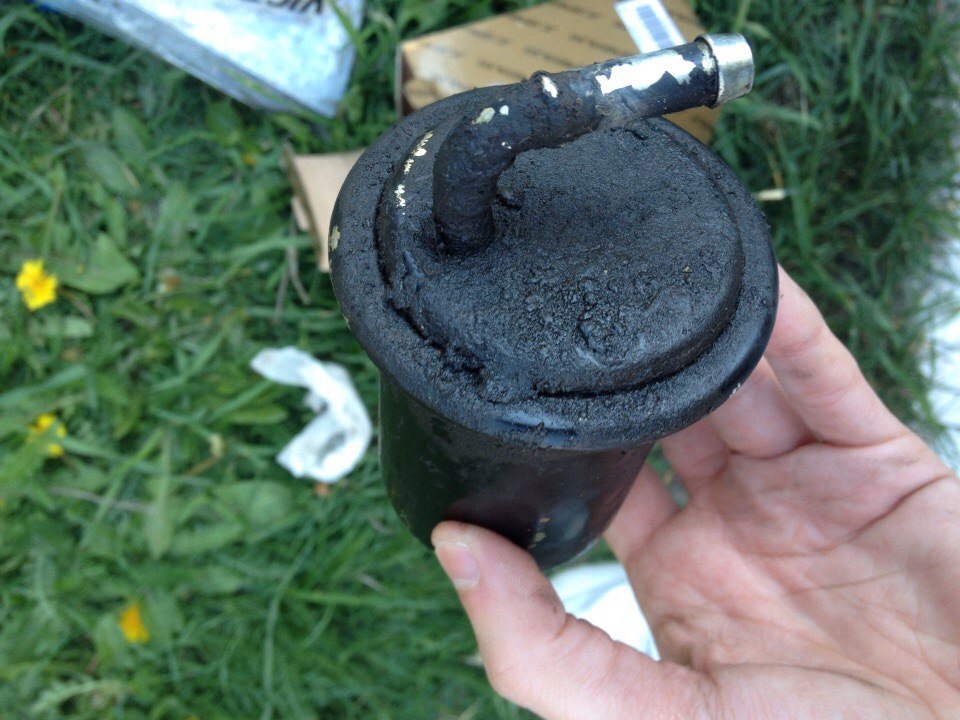 Замена топливного, масляного и воздушного фильтра. — Mazda 626 IV (GE ...