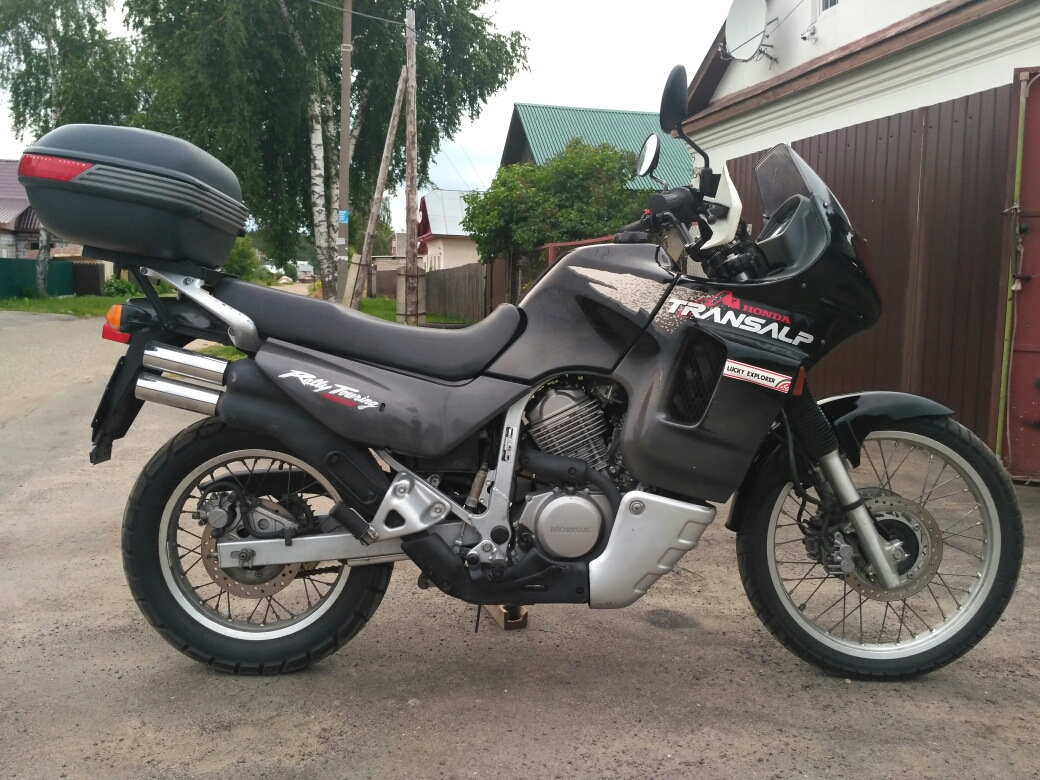 Honda Transalp 600