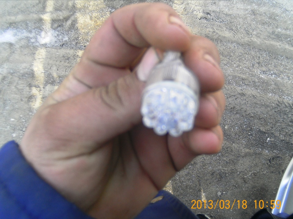 фото лампочек ходовых огней — Lada Гранта, 1,6 л, 2012 года | своими ...