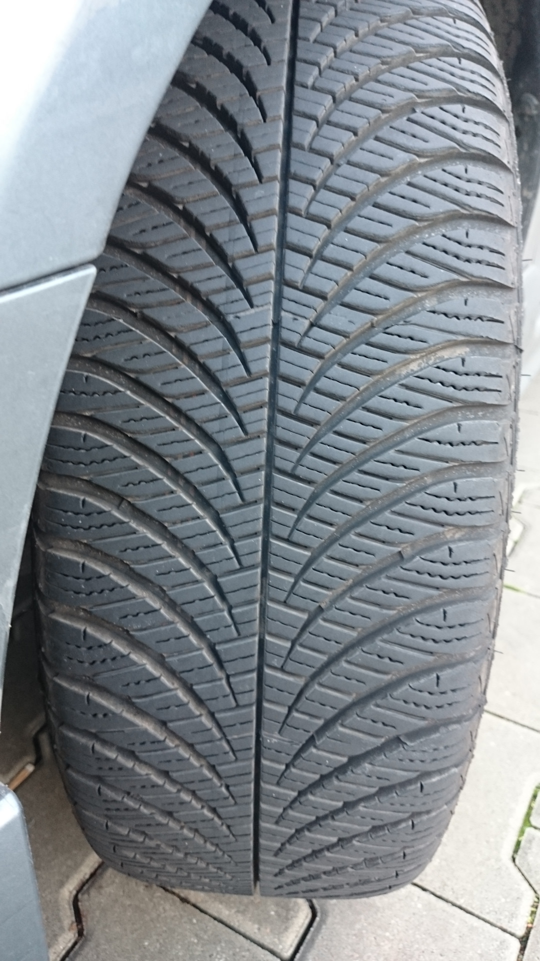 Goodyear vector 4seasons gen