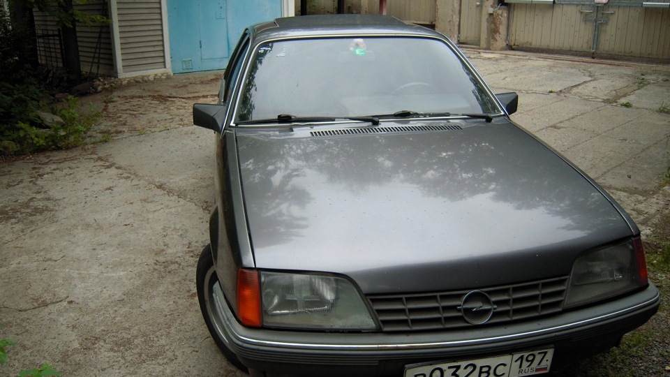 Opel Rekord лялечка!
