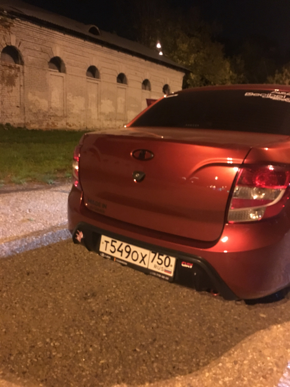 Значки и сабля в чёрный) — Lada Гранта, 1,6 л, 2017 года | стайлинг ...