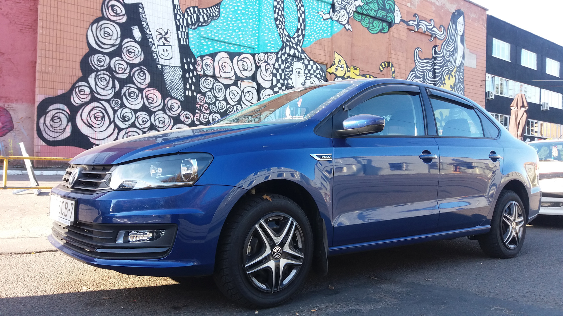 Volkswagen Polo Sedan 1.6 бензиновый 2018 | 