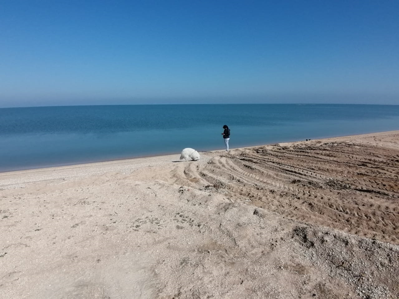 Адмиральский пляж в Должанской