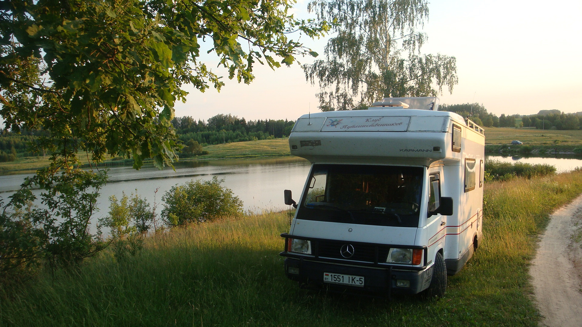 Вылазка вторая: Литва — Латвия — Литва. Одним словом: Прибалтика —  Mercedes-Benz MB100, 2,4 л, 1992 года | путешествие | DRIVE2