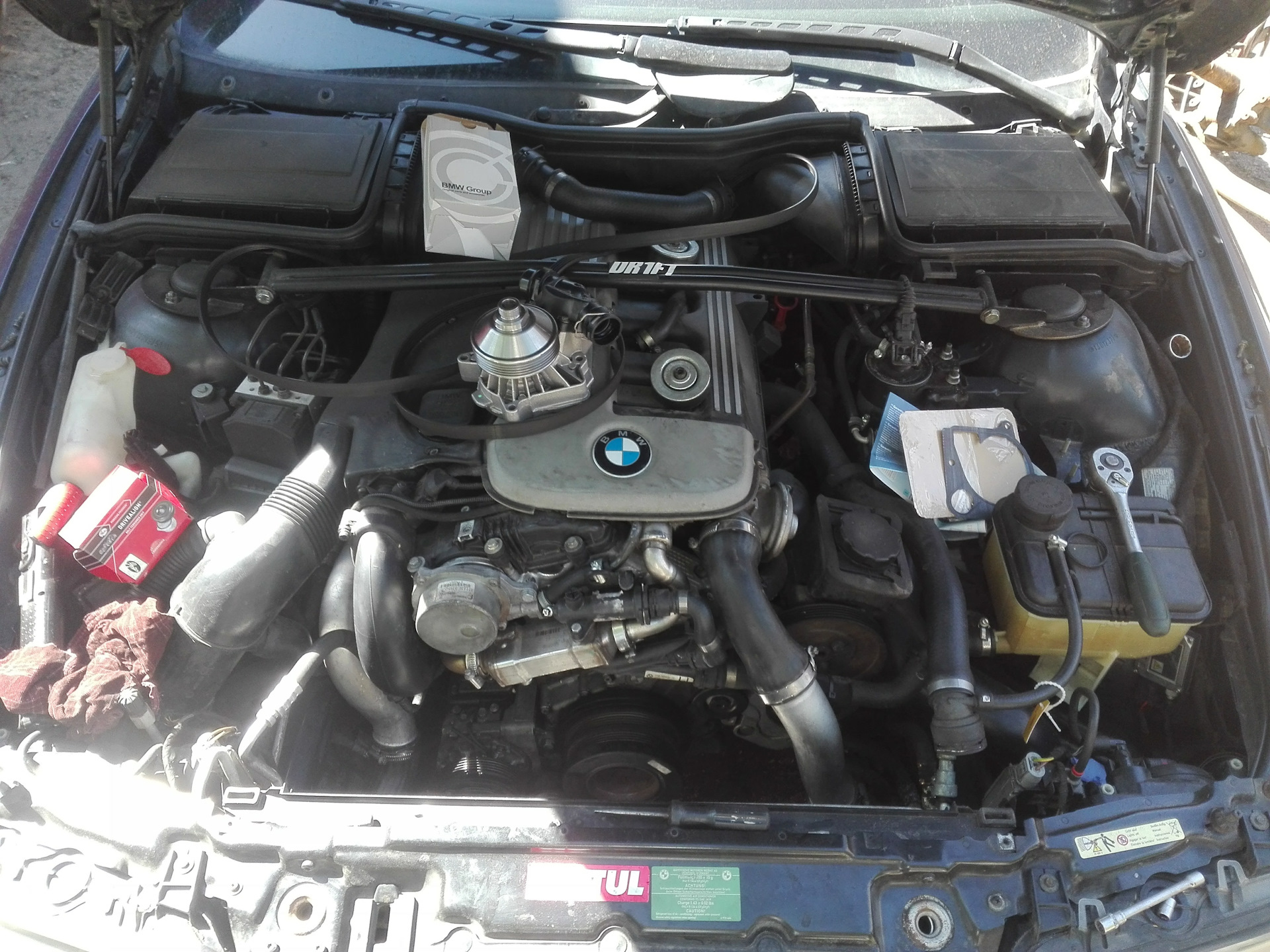 Радиатор наелся… — BMW 5 series Touring (E39), 3 л, 2002 года ...
