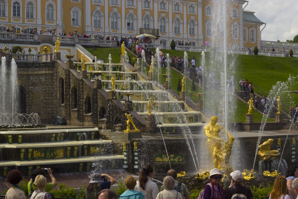 Ленинграддд (Поребрик, шаверма, парадная…) — Skoda Fabia Mk2, 1,6 л ...