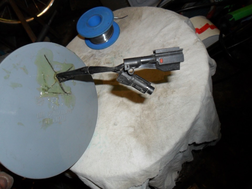 Моргает фара. — Volkswagen Passat Variant (B3), 1,8 л., 1991 года ...