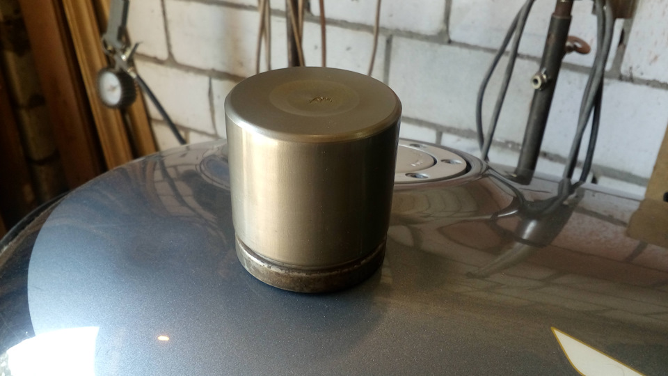 на бензобаке железного коня — Alfa Romeo 156