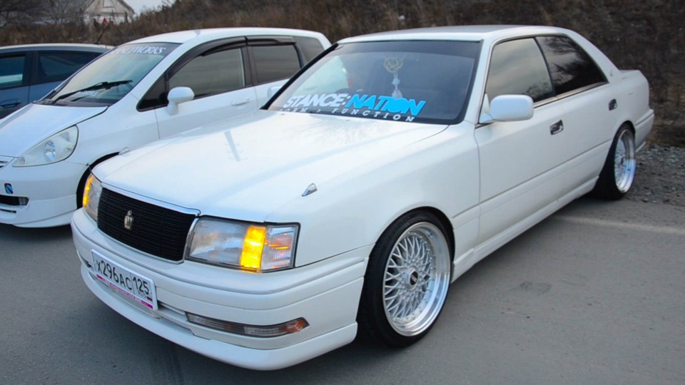 Toyota Crown Mark 2