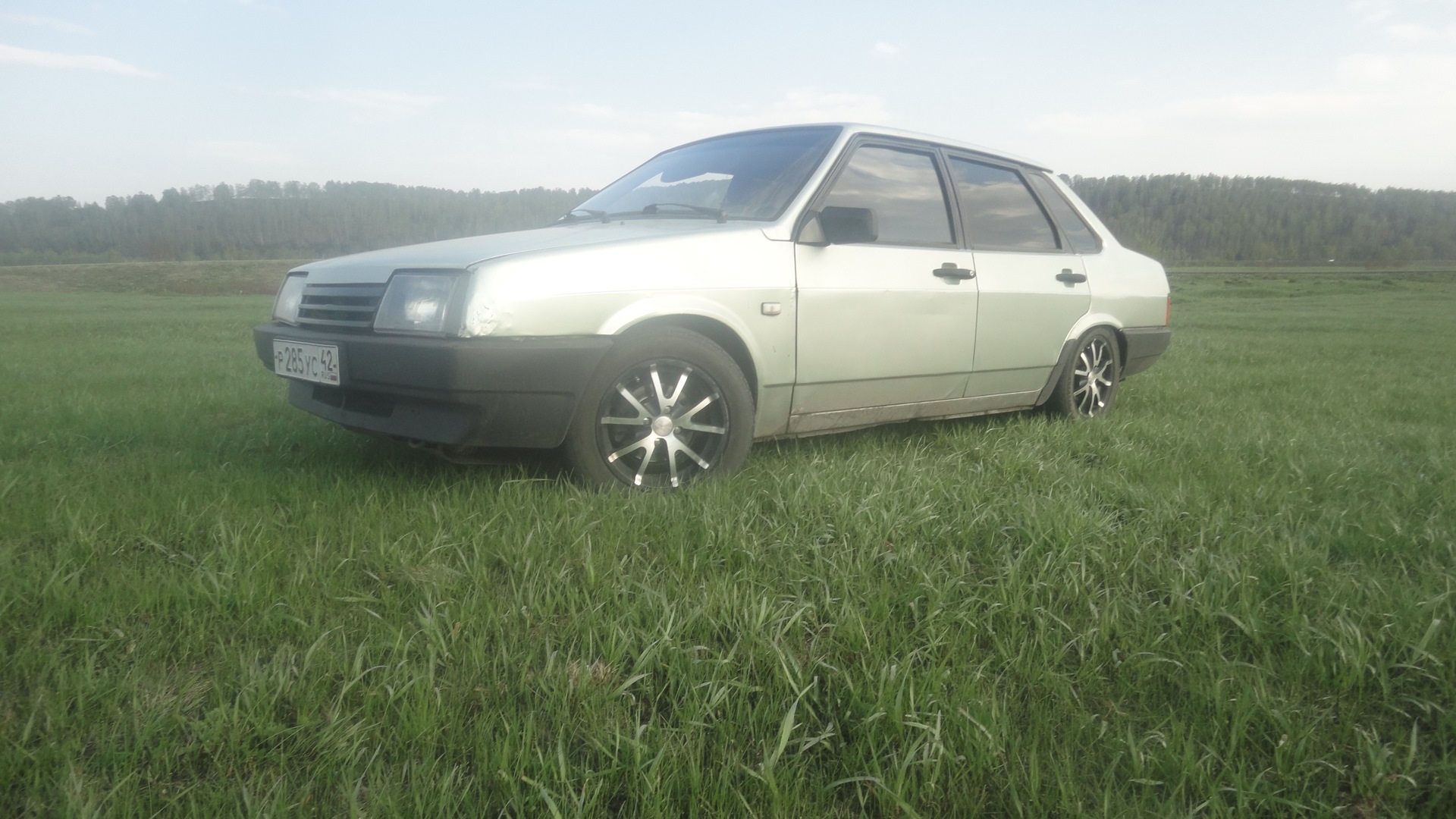 Lada 21099 1.5 бензиновый 2000 | Silver Sedan™ на DRIVE2