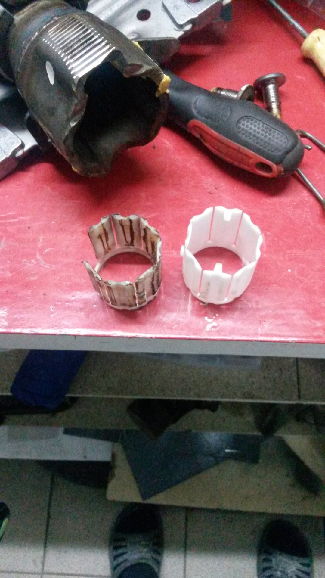 Чем бы дитя не тешилось, или переборка рулевого вала — Toyota RAV4 (I ...