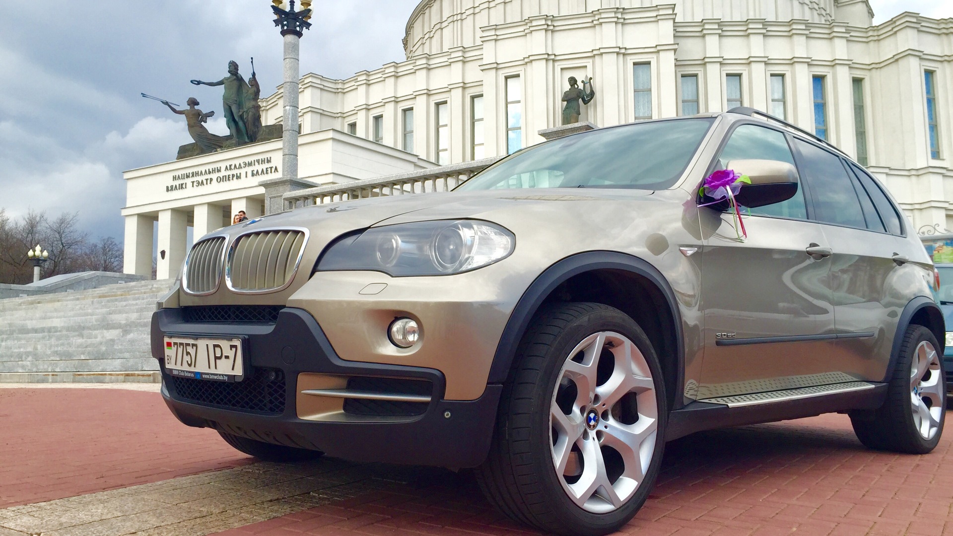 Надежен ли бмв. Adaptive Drive BMW х6 2008.