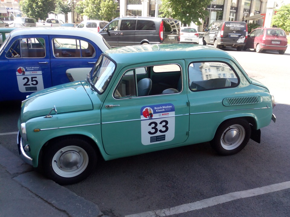 Наклеили номер, закрепили табличку на переднем бампере. — ЗАЗ 965