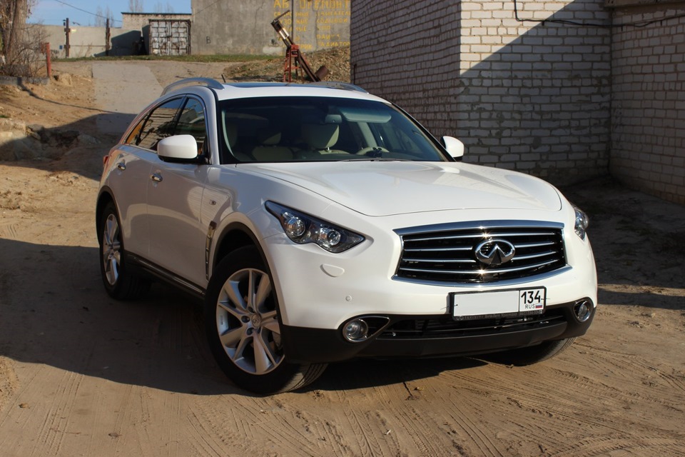 Инфинити 30. Infiniti fx30. Infiniti FX fx30d. Infiniti fx30 2013. Infiniti fx30 2012.