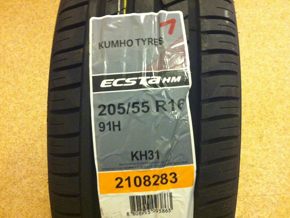 Kumho r16. Kumho Ecsta HM kh31. R16 195/55 87v Kumho kh31, , шт. Kumho Ecsta Platinum. Этикетка на резину шумку Ecsta 205 55 16.