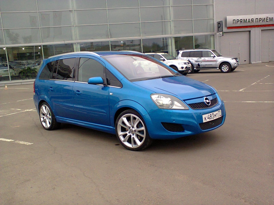 Opel zafira диски. Зафира ОПС 2008. Opel Zafira OPC 2008. Opel Zafira b r18. Опель Зафира OPC.