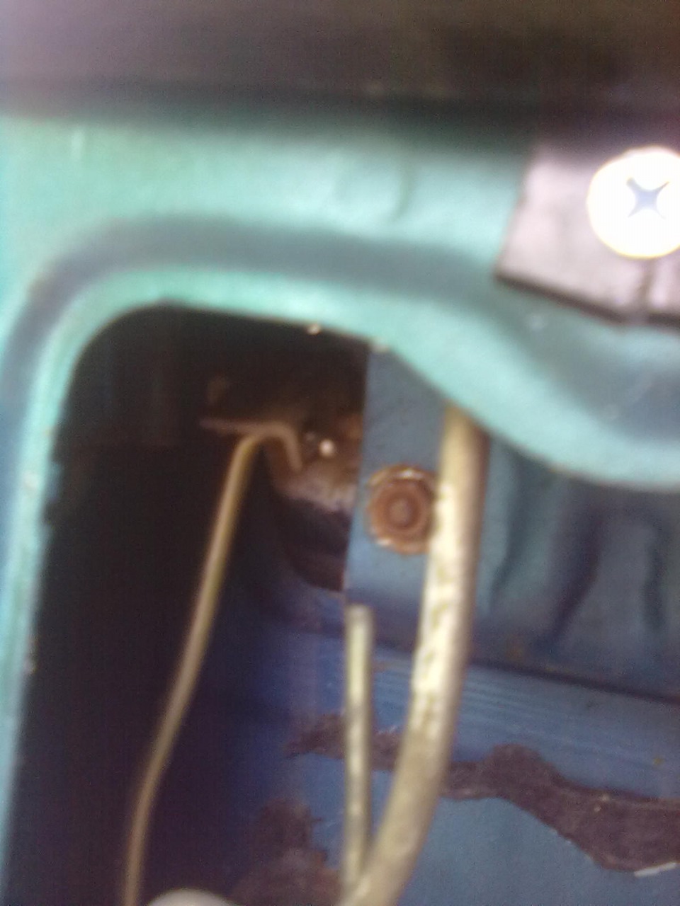 Установка бесшумных замков 2 — Lada 2107, 1,6 л, 1990 года | тюнинг ...