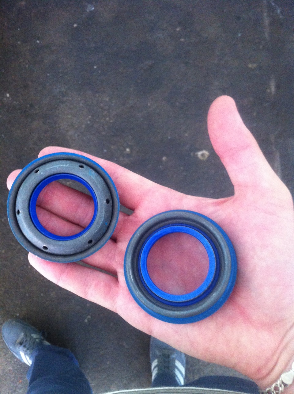 Замена жидкостей. — Chevrolet Cruze (1G), 1,6 л, 2011 года | плановое ...