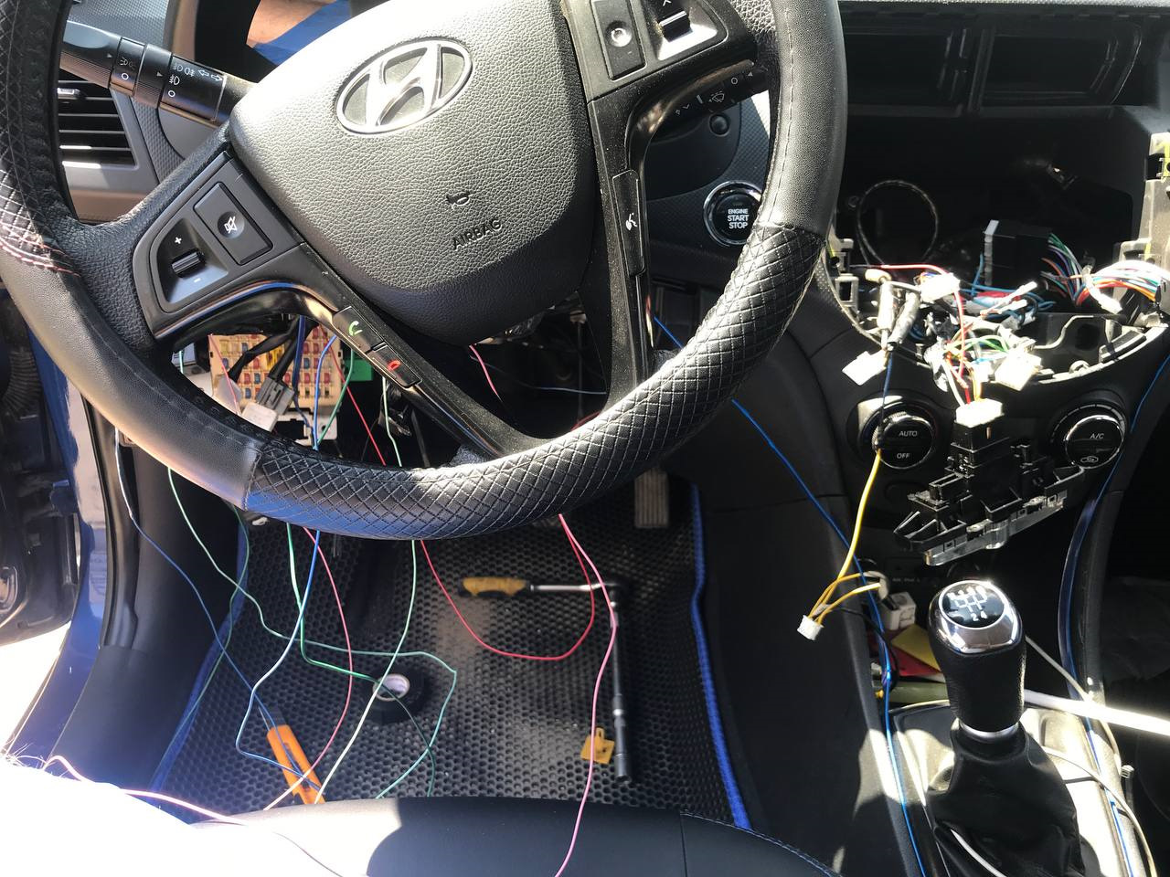 Установка реле поворотов на Солярис 955501R000 — DRIVE2
