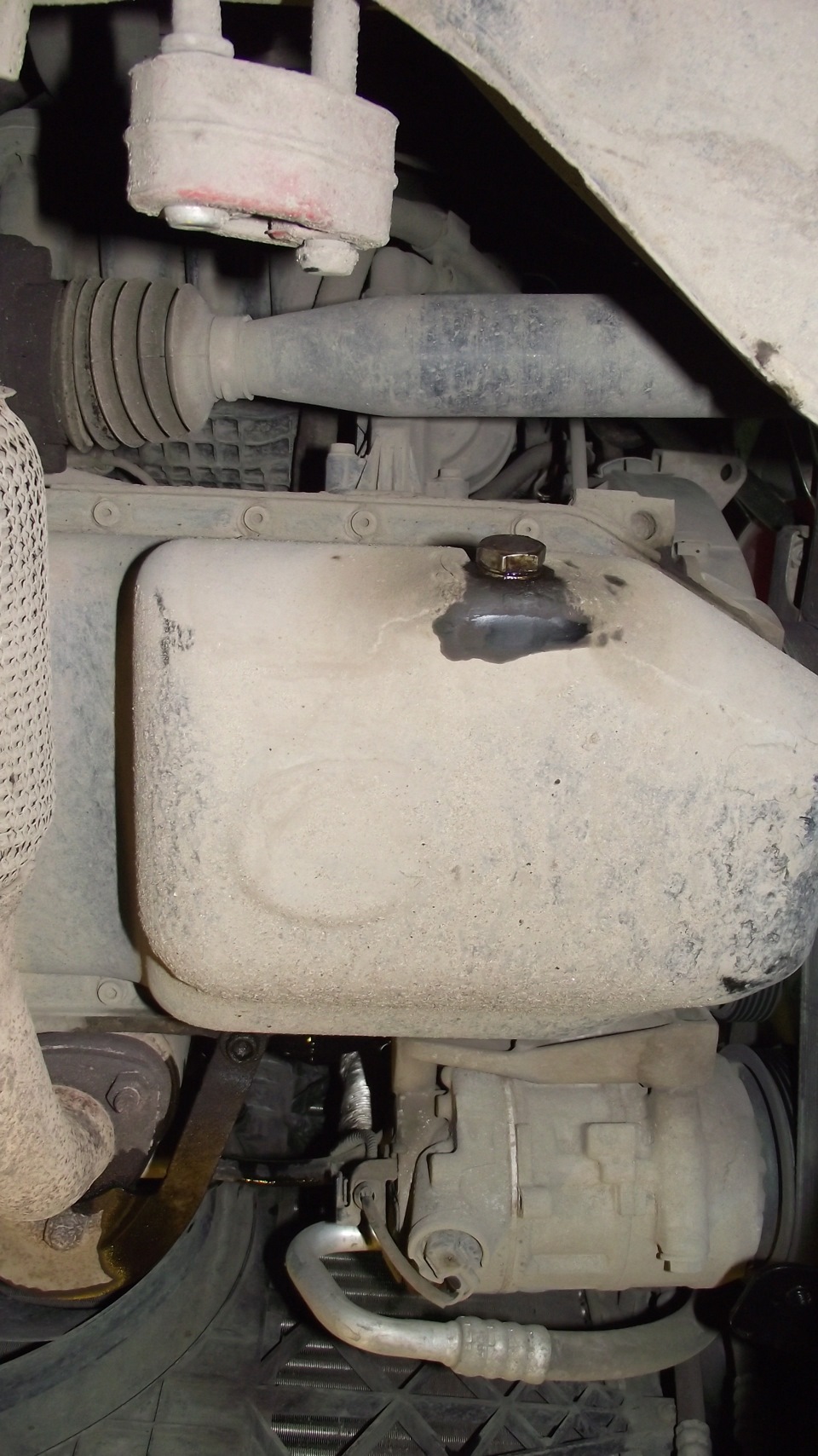 Замена масла и топливника — Skoda Fabia Mk2, 1,4 л, 2008 года ...