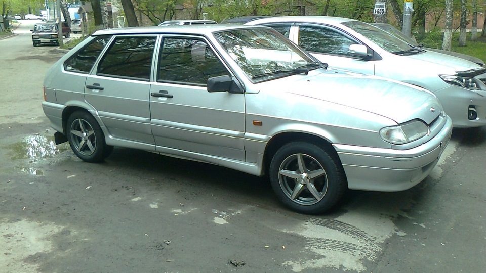 При включении габаритов загорается дальний свет. — Lada 2114, 1,5 л ...