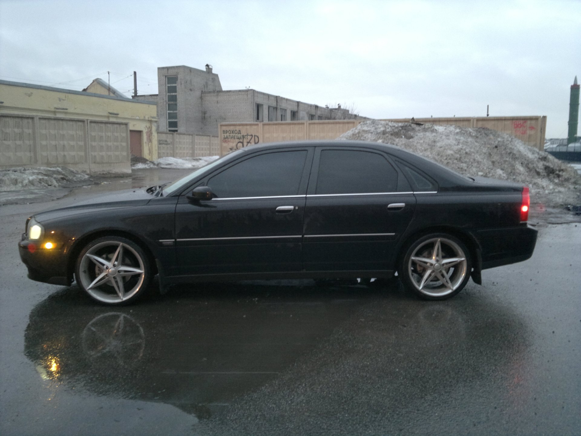 Volvo s80 черный глянец диски