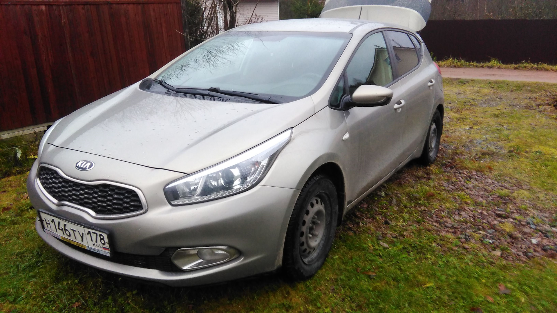 Kia Ceed JD 2013 Sirius Silver