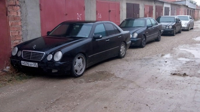 Mercedes-Benz E-Class Bundesrepublik