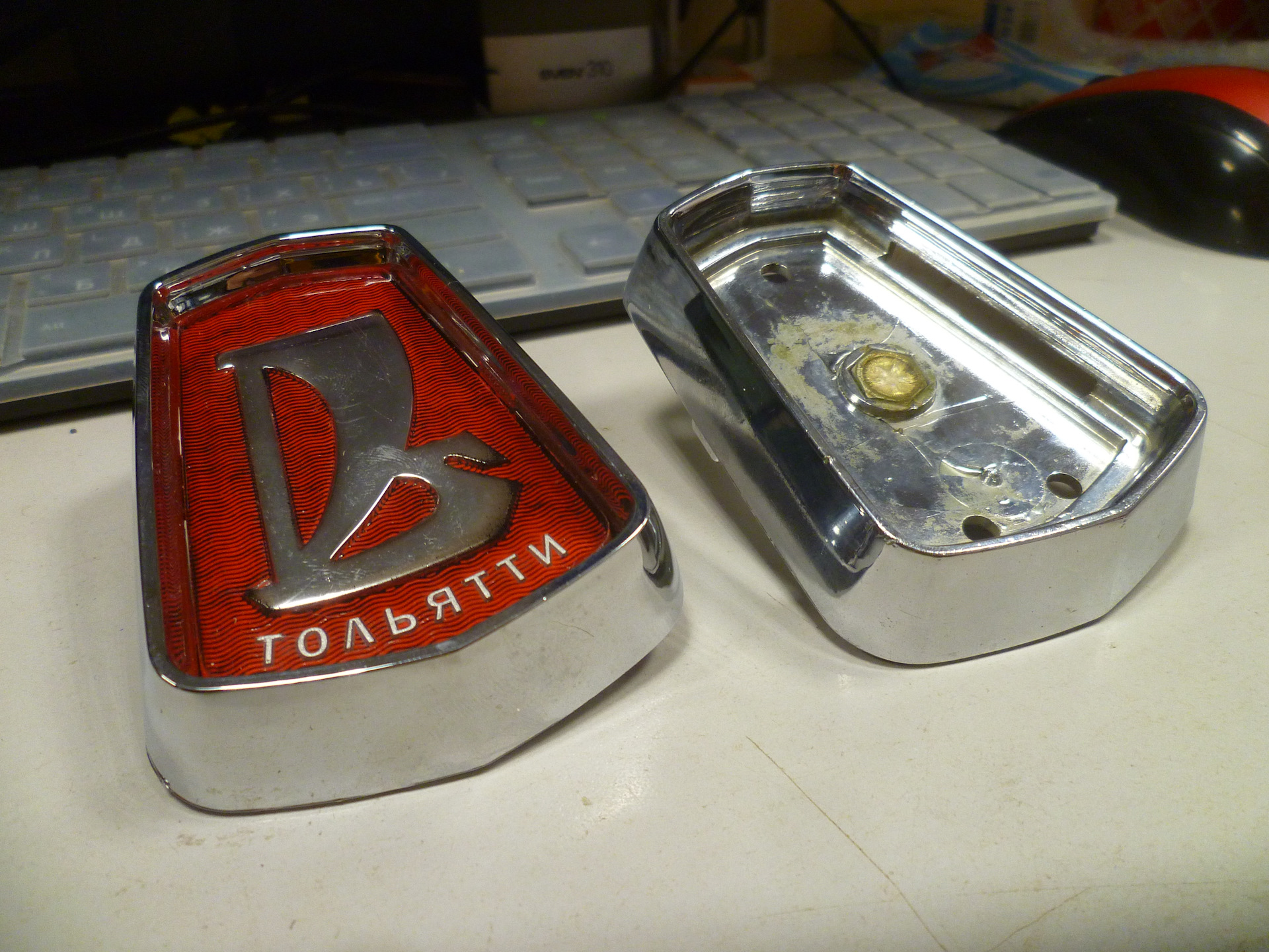 #4 Восстановление эмблемы - Lada 2103, 1,5 л, 1978 года своими руками DRIVE2